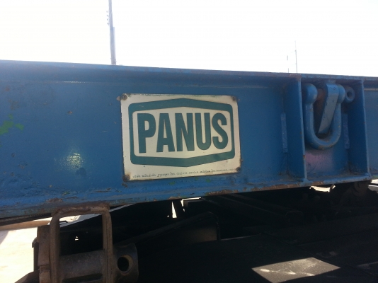 หางพื้นเรียบ