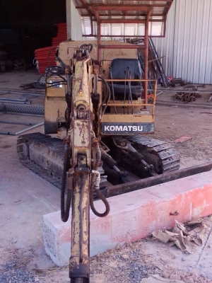 ขายแบคโฮเล็ก Komatsu PC20 ลดราคาเหลือ 85,000