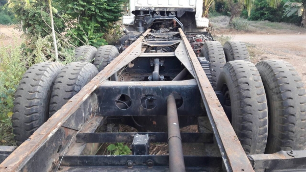 ขายสิบล้อ 2 เพลา KT 725 - เครื่องฮีH700 - เบรคทิฟฟี่ - สโลส์กลาง - ยางแท้ใหม่สิบเส้น ราคา 390,000 โทร 089-676-3860 ขายสิบล้อ 2 เพลา KT 725 - เครื่องฮีH700 - เบรคทิฟฟี่ - สโลส์กลาง - ยางแท้ใหม่สิบเส้น ราคา 390,000 โทร 089-676-3860