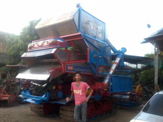 ขายรถเกี่ยวข้าว ไทยเส็งยนต์