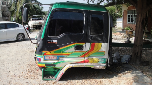 หัว ISUZU DECA สภาพสวย ของครบ ขาหน้า ขาหลัง ยกใส่รถได้เลย หัว ISUZU DECA สภาพสวย ของครบ ขาหน้า ขาหลัง ยกใส่รถได้เลย