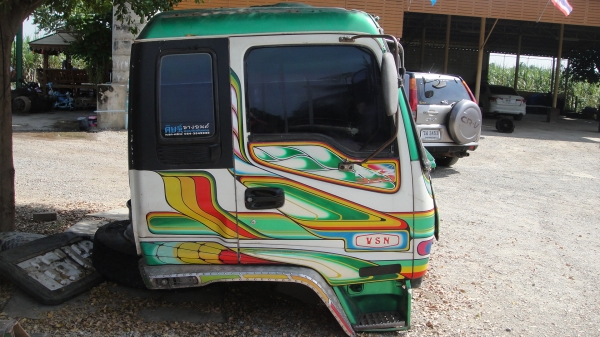 หัว ISUZU DECA สภาพสวย ของครบ ขาหน้า ขาหลัง ยกใส่รถได้เลย