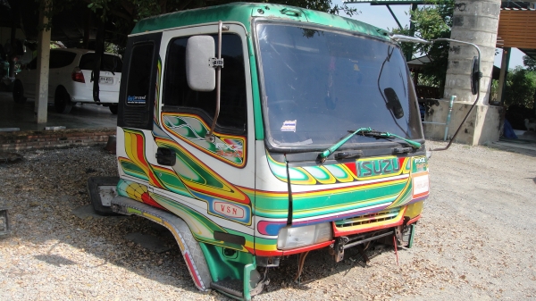 หัว ISUZU DECA สภาพสวย ของครบ ขาหน้า ขาหลัง ยกใส่รถได้เลย