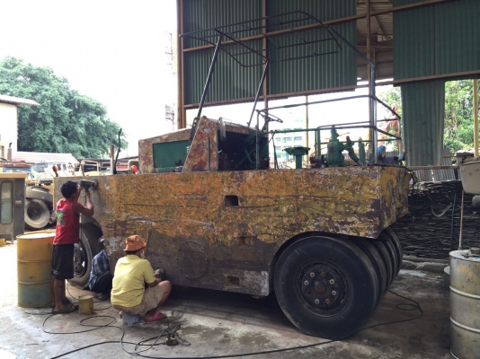 ขายด่วนรถบดล้อยาง9ล้อSAKAI TS7409 พร้อมใช้งาน เล่มทะเบียน