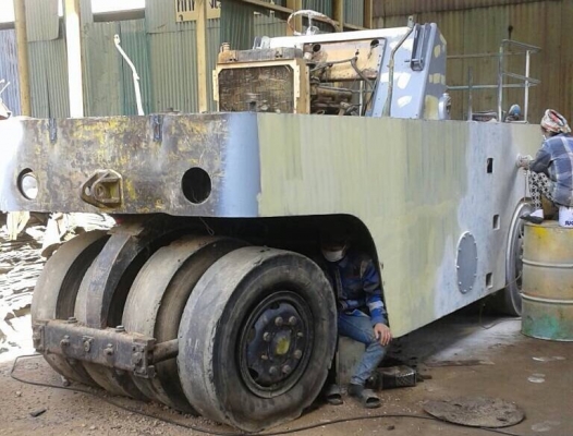 ขายด่วนรถบดล้อยาง9ล้อSAKAI TS7409 พร้อมใช้งาน เล่มทะเบียน