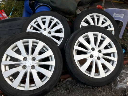 ขายล้อแม็กพร้อมยางขอบ16 4รู100