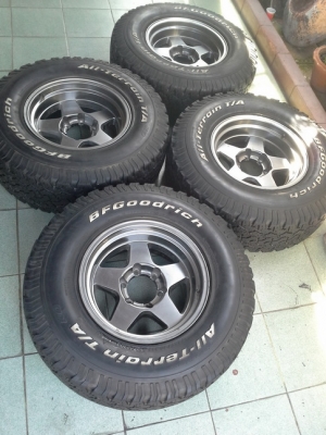 Max + BF All 265/75/16 ปี10 สวยๆ 1ชุด