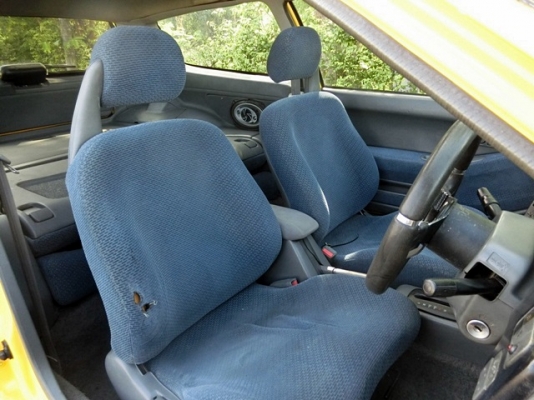 ขายCivic 3D เครืองD15B ภายในตัวนอก หลังคาซันลูป สีเหลืองสปูน ครับ ขายCivic 3D เครืองD15B ภายในตัวนอก หลังคาซันลูป สีเหลืองสปูน ครับ