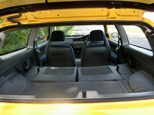 ขายCivic 3D เครืองD15B ภายในตัวนอก หลังคาซันลูป สีเหลืองสปูน ครับ ขายCivic 3D เครืองD15B ภายในตัวนอก หลังคาซันลูป สีเหลืองสปูน ครับ