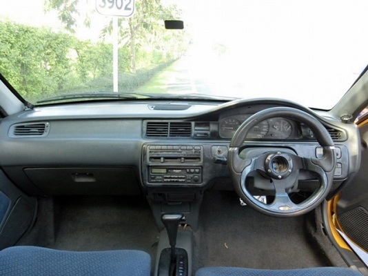 ขายCivic 3D เครืองD15B ภายในตัวนอก หลังคาซันลูป สีเหลืองสปูน ครับ ขายCivic 3D เครืองD15B ภายในตัวนอก หลังคาซันลูป สีเหลืองสปูน ครับ