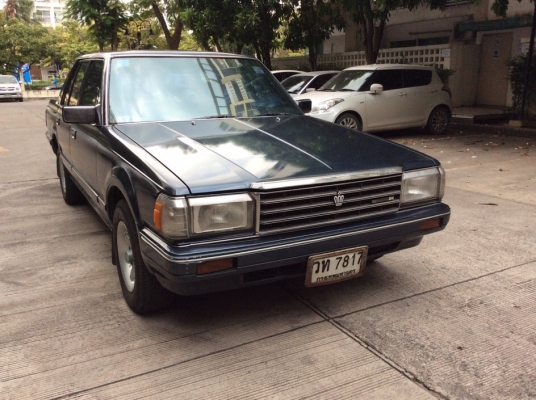 ขายรถ โตโยต้า คราว ปี87 เครื่อง 1JZหัวฉีด 2.5 เกียร์ออโต้ ติดแก๊สLPG ใช้ได้2ระบบ ภายในสวยเดิมๆเบาะหนังแอร์เย็นวิทยุCDพร้อม ตัวถังเดิมสีมีริ้วรอยบ้าง แม็ก15" รถขับดี พร้อมใช้ ภาษี59 ประกันประเภท3 ขายด่วน