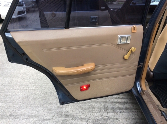 ขายรถ โตโยต้า คราว ปี87 เครื่อง 1JZหัวฉีด 2.5 เกียร์ออโต้ ติดแก๊สLPG ใช้ได้2ระบบ ภายในสวยเดิมๆเบาะหนังแอร์เย็นวิทยุCDพร้อม ตัวถังเดิมสีมีริ้วรอยบ้าง แม็ก15" รถขับดี พร้อมใช้ ภาษี59 ประกันประเภท3 ขายด่วน