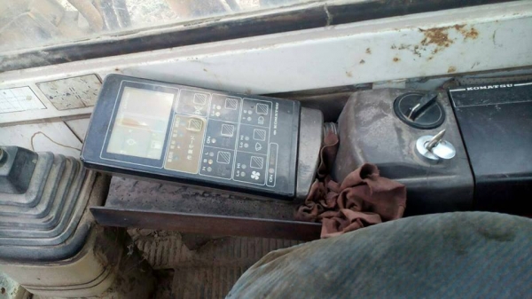 **785,000 บ.ต่อรอง/// แบคโฮ KOMATSU PC120-5 ไฟฟ้าครบ เก่านอก ในไทยปีกว่า อินวอย **ขาย KOMATSU PC120 รุ่น 5 แบคโฮยอดนิยม สภาพเดิมๆ มีอินวอย พร้อมใช้งาน HYD.EXCAVATOR KOMATSU PC120-5 (ซีเรียล) S/N.3xxxx ไฟฟ้าครบ เครื่อง/ปั้ม เดิมๆ รถเก่านอก ใช้งานในไทยประมา **785,000 บ.ต่อรอง/// แบคโฮ KOMATSU PC120-5 ไฟฟ้าครบ เก่านอก ในไทยปีกว่า อินวอย **ขาย KOMATSU PC120 รุ่น 5 แบคโฮยอดนิยม สภาพเดิมๆ มีอินวอย พร้อมใช้งาน HYD.EXCAVATOR KOMATSU PC120-5 (ซีเรียล) S/N.3xxxx ไฟฟ้าครบ เครื่อง/ปั้ม เดิมๆ รถเก่านอก ใช้งานในไทยประมา