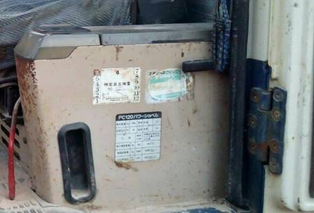 **785,000 บ.ต่อรอง/// แบคโฮ KOMATSU PC120-5 ไฟฟ้าครบ เก่านอก ในไทยปีกว่า อินวอย **ขาย KOMATSU PC120 รุ่น 5 แบคโฮยอดนิยม สภาพเดิมๆ มีอินวอย พร้อมใช้งาน HYD.EXCAVATOR KOMATSU PC120-5 (ซีเรียล) S/N.3xxxx ไฟฟ้าครบ เครื่อง/ปั้ม เดิมๆ รถเก่านอก ใช้งานในไทยประมา **785,000 บ.ต่อรอง/// แบคโฮ KOMATSU PC120-5 ไฟฟ้าครบ เก่านอก ในไทยปีกว่า อินวอย **ขาย KOMATSU PC120 รุ่น 5 แบคโฮยอดนิยม สภาพเดิมๆ มีอินวอย พร้อมใช้งาน HYD.EXCAVATOR KOMATSU PC120-5 (ซีเรียล) S/N.3xxxx ไฟฟ้าครบ เครื่อง/ปั้ม เดิมๆ รถเก่านอก ใช้งานในไทยประมา