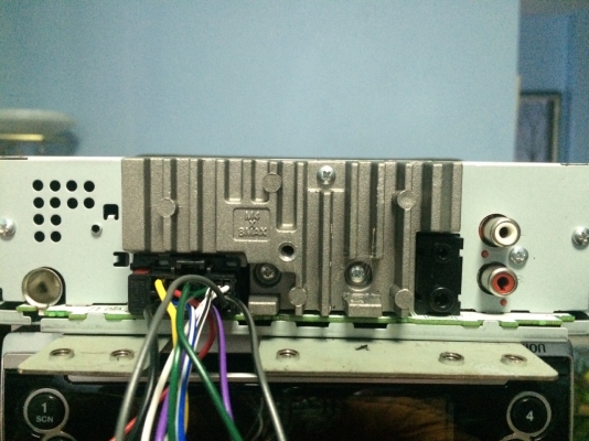 Pioneer MVH-590 USB IPOD BULETOOTH BT AUDIO AUX ปรีเอ้า1ชุด มีระบบMIXเพลง มือ2 ญี่ปุ่น