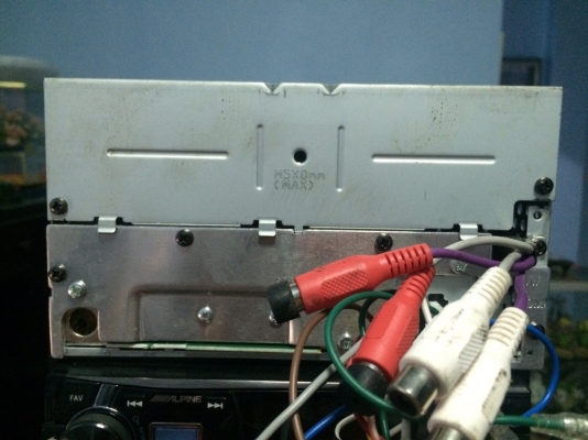 Clarion CX211 USB IPOD MP3 CD AUX ปรีเอ้า2ชุด สีไฟเปลี่ยนได้728โทนสี ลูกเล่นอีกเพียบ มือ2 ญี่ปุ่น