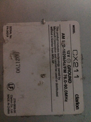 Clarion CX211 USB IPOD MP3 CD AUX ปรีเอ้า2ชุด สีไฟเปลี่ยนได้728โทนสี ลูกเล่นอีกเพียบ มือ2 ญี่ปุ่น