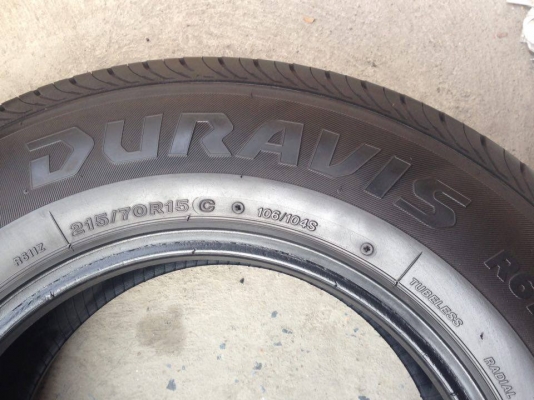 ยาง Bridgstone 215-70-15 ปี 15 ครบชุด 4 เส้น 7000 สภาพสวยๆไม่มีปะไม่บวมดอกยางเหลือเยอะวิ่งใด้อีกนานค่ะ ยาง Bridgstone 215-70-15 ปี 15 ครบชุด 4 เส้น 7000 สภาพสวยๆไม่มีปะไม่บวมดอกยางเหลือเยอะวิ่งใด้อีกนานค่ะ