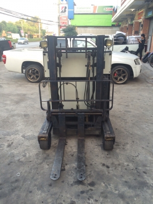 ฟอร์คลิฟท์ไฟฟ้า