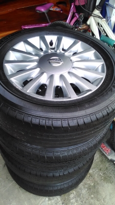 ขายล้อ Nissan Teana พร้อมยาง 1 ชุดมี 5 เส้น