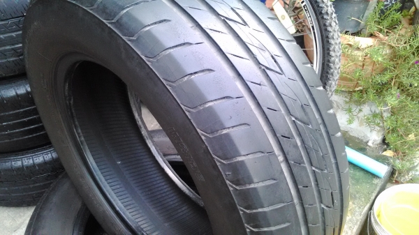 ขายยาง Bridgestone Ecopia EP200 215/60 R16 ปี 4113 1 คู่
