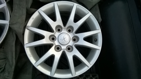 แม็กเดิมปาเจโร่ 17 6รู ตามสภาพเดิมๆ 5500บาท