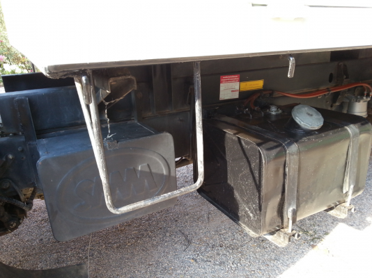 ขาย 6 ล้อ เมก้า ซีรี่ 500 fc 9 j 175 แรง ปี 54 (วิ่ง 13x,xxx โล) รถสวย เล่มทะเบียนพร้อม โทร 085 -7282756 ขาย 6 ล้อ เมก้า ซีรี่ 500 fc 9 j 175 แรง ปี 54 (วิ่ง 13x,xxx โล) รถสวย เล่มทะเบียนพร้อม โทร 085 -7282756