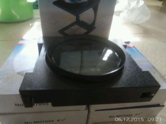 กระจกขยายชิ้นงาน