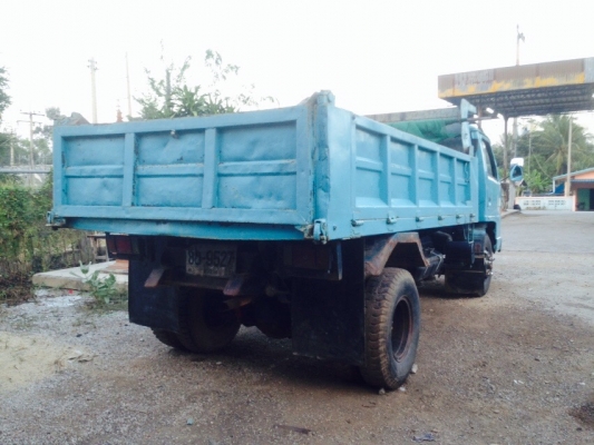 ขาย 6 ล้อดั้ม  NPR เครื่อง 110 แรง