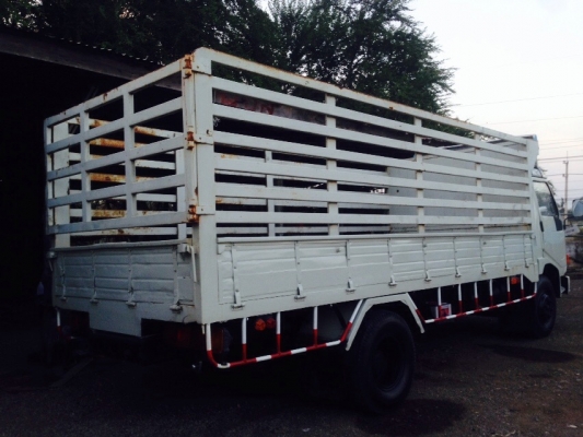 ขาย 6 ล้อFB 2W ไม่ดั้ม เครื่อง 120 แรง  สภาพพร้อมใช้งาน