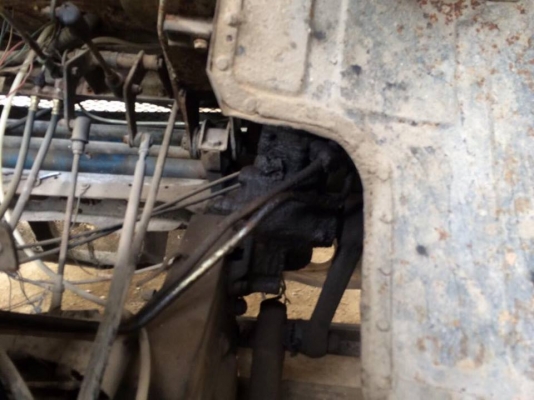 10 ล้อ เพลาเดียว 168 แรง ISUZU หัวเจวางเครื่อง EH700 คัสซี 3087132