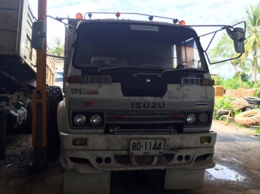 10 ล้อ เพลาเดียว 168 แรง ISUZU หัวเจวางเครื่อง EH700 คัสซี 3087132