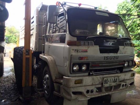 10 ล้อ เพลาเดียว 168 แรง ISUZU หัวเจวางเครื่อง EH700 คัสซี 3087132