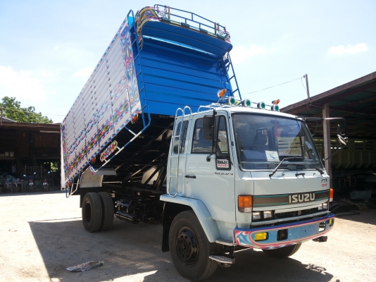 ขาย 6 ล้ออีซุซุร็อกกี่FTR 195 รถห้างนางฟ้าแท้ ดั้มเกษตรต่อใหม่ รถสวยสภาพพร้อมใช้งาน