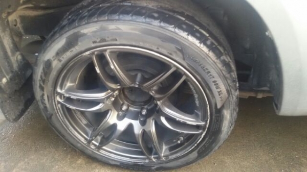 17&times;9 6รู 4วง พร้อมยาง ตามสภาพ ราคาสุดท้าย