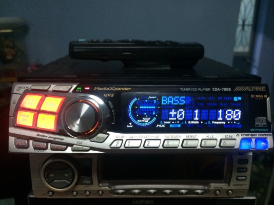 Alpine CDA-7995 รุ่นท็อป ใบ้ ซิ้งดำ 24bit 4V MP3 CD FMคลื่นไทย ครอสโอเวอร์ RCAอลูมิเนียมแบบF1 ลูกเล่นอีกเพียบ พร้อมรีโมท มือ2 อเมริกา Alpine CDA-7995 รุ่นท็อป ใบ้ ซิ้งดำ 24bit 4V MP3 CD FMคลื่นไทย ครอสโอเวอร์ RCAอลูมิเนียมแบบF1 ลูกเล่นอีกเพียบ พร้อมรีโมท มือ2 อเมริกา