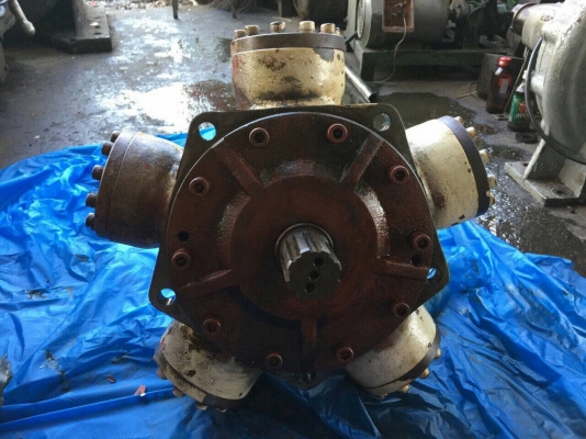 ====== Sold Out!! ======  ปั้ม 5 ดาว JEIL Hydraulic Korea เบอร์ 4 สภาพสวย ถอดจากไลน์ฉีดมาใหม่ๆพร้อมใช้งาน