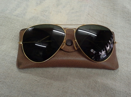 แว่นตานายพลแมคอาร์เธอร์ B&L RAY-BAN AVIATOR MacArthur USA บิ๊กไซซ์ 62mm แว่นตานายพลแมคอาร์เธอร์ B&L RAY-BAN AVIATOR MacArthur USA บิ๊กไซซ์ 62mm