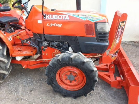 คูโบต้า L3408 4 WD 2 เพลาใบมีดดันหน้าช้าง ตัดหญ้าใหม่ 1.1 เมตร..เล่มทะเบียนพร้อม