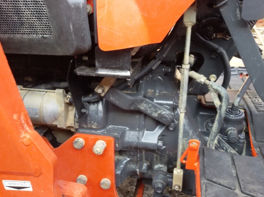 ปัญญาแทรคเตอร์..จัดมาให้ครับ ด่วน!!!คูโบต้า L4708 ใบมีดคานบนพร้อมโรตาลี่RX182F ยางหน้าใหม่1คู่ จัดส่ง อ.ลาดยาว จ.นครสวรรค์