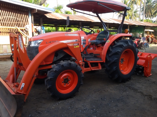 ปัญญาแทรคเตอร์..จัดมาให้ครับ ด่วน!!!คูโบต้า L4708 ใบมีดคานบนพร้อมโรตาลี่RX182F ยางหน้าใหม่1คู่ จัดส่ง อ.ลาดยาว จ.นครสวรรค์