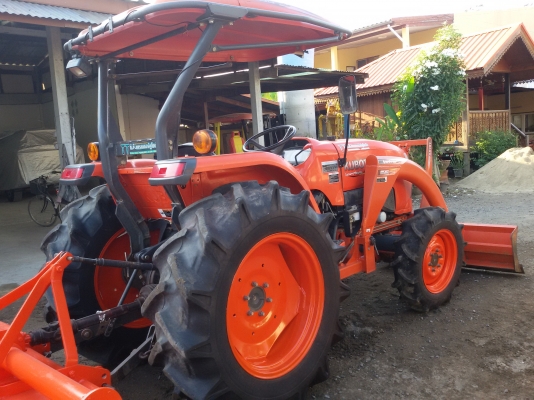 ปัญญาแทรคเตอร์..จัดมาให้ครับ ด่วน!!!คูโบต้า L4708 ใบมีดคานบนพร้อมโรตาลี่RX182F ยางหน้าใหม่1คู่ จัดส่ง อ.ลาดยาว จ.นครสวรรค์