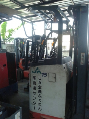 ขายรถยกไฟฟ้ายืนขับ Nichiyu FBR 15  (เสา 5 เมตร)