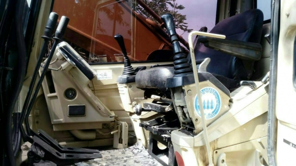 ขายรถแบคโฮ CAT 325L V2 เอกสารอินวอย ราคา 900000