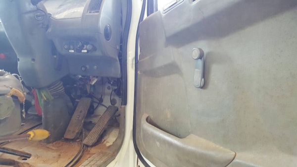 ขาย 10 ล้อดั้ม ไอ้หลง MMTFN627PNC เครื่องเดิม 260 แรงม้า เกียร์เดิม คัสซีสวย ทะเบียนพร้อมโอน ขาย 10 ล้อดั้ม ไอ้หลง MMTFN627PNC เครื่องเดิม 260 แรงม้า เกียร์เดิม คัสซีสวย ทะเบียนพร้อมโอน