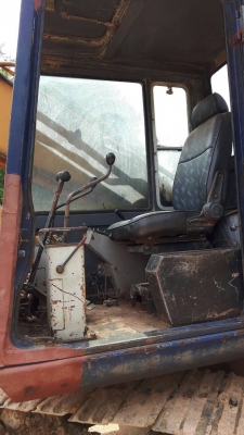 ขายรถแบคโฮ KOMATSU PC200-3 ราคา 400000