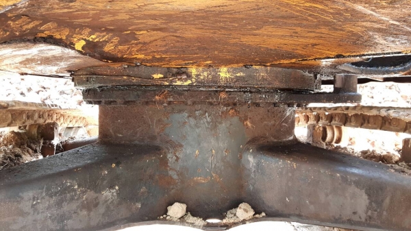 ขายรถแบคโฮ KOMATSU PC200-3 ราคา 400000