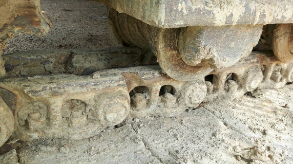 ขายรถแบคโฮ KOMATSU PC200-3 ราคา 400000