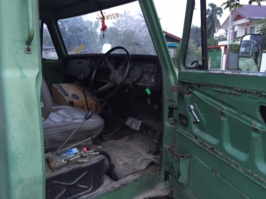 6ล้อ ดั้ม ยาง9.00 พวงมาลัยพาวเวอร์ 140แรง 6ล้อ ดั้ม ยาง9.00 พวงมาลัยพาวเวอร์ 140แรง