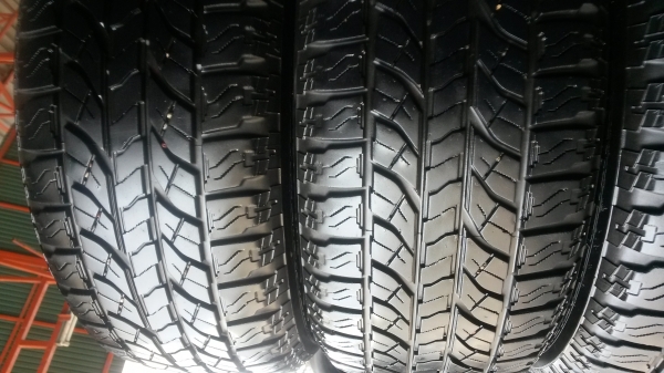 YOKOHAMA265/60/18 ปี13 4เส้น ดอกat